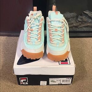 Fila Women's Disruptor II Aqua and Coral Sneakers